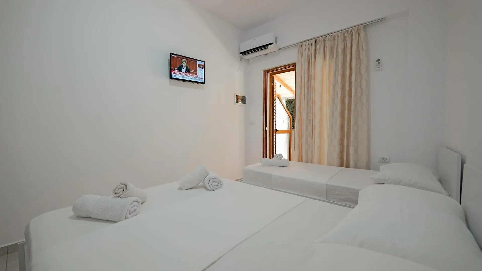 Apartamento Guest House Moonlight Ksamil