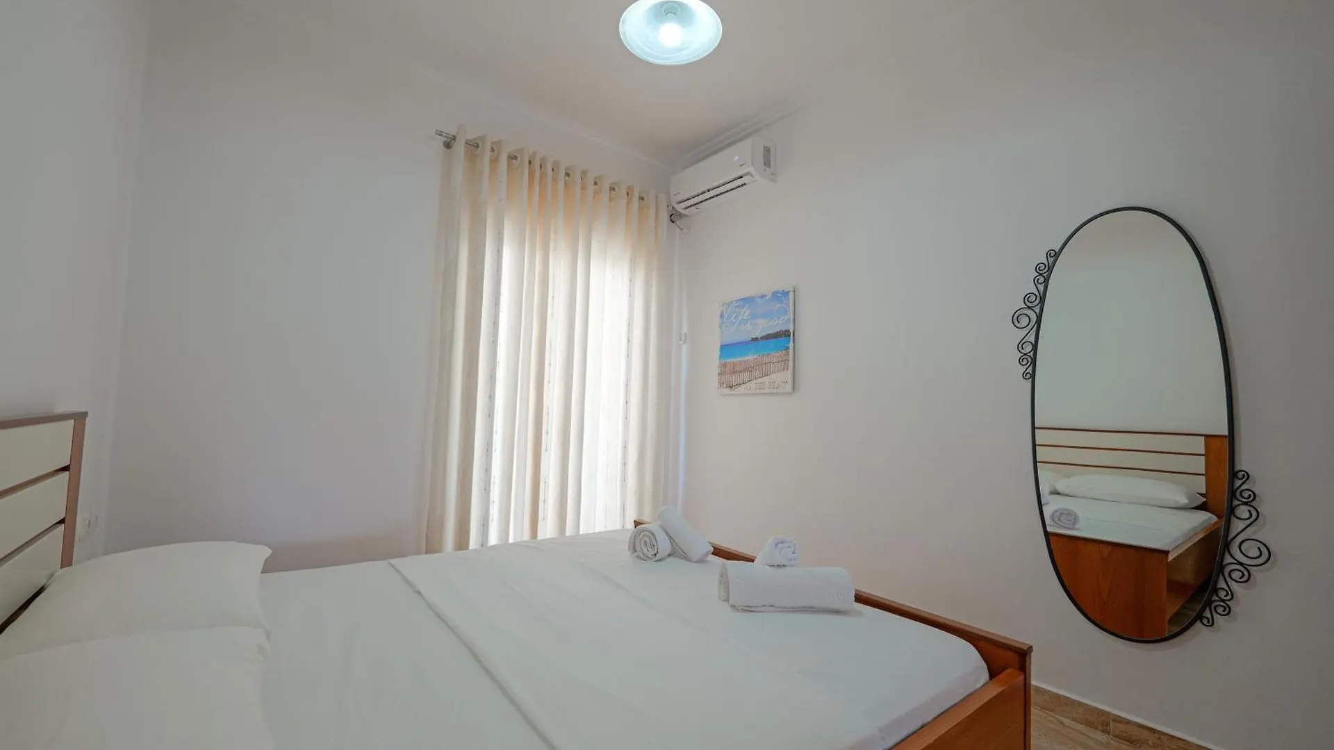 Guest House Moonlight Ksamil
