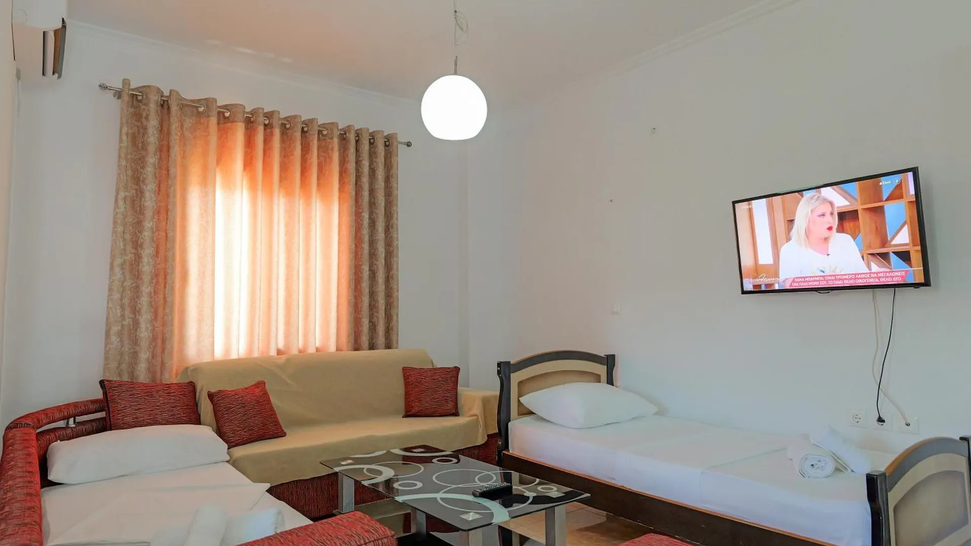 Guest House Moonlight Ksamil Apartment